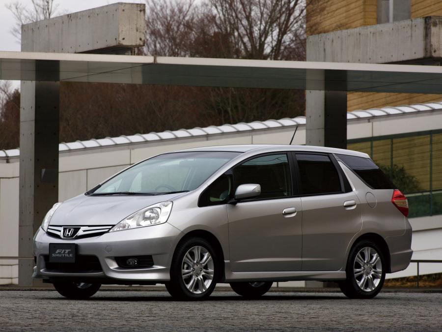  Honda Fit Shuttle 2011 года  (фото 8 из 10)